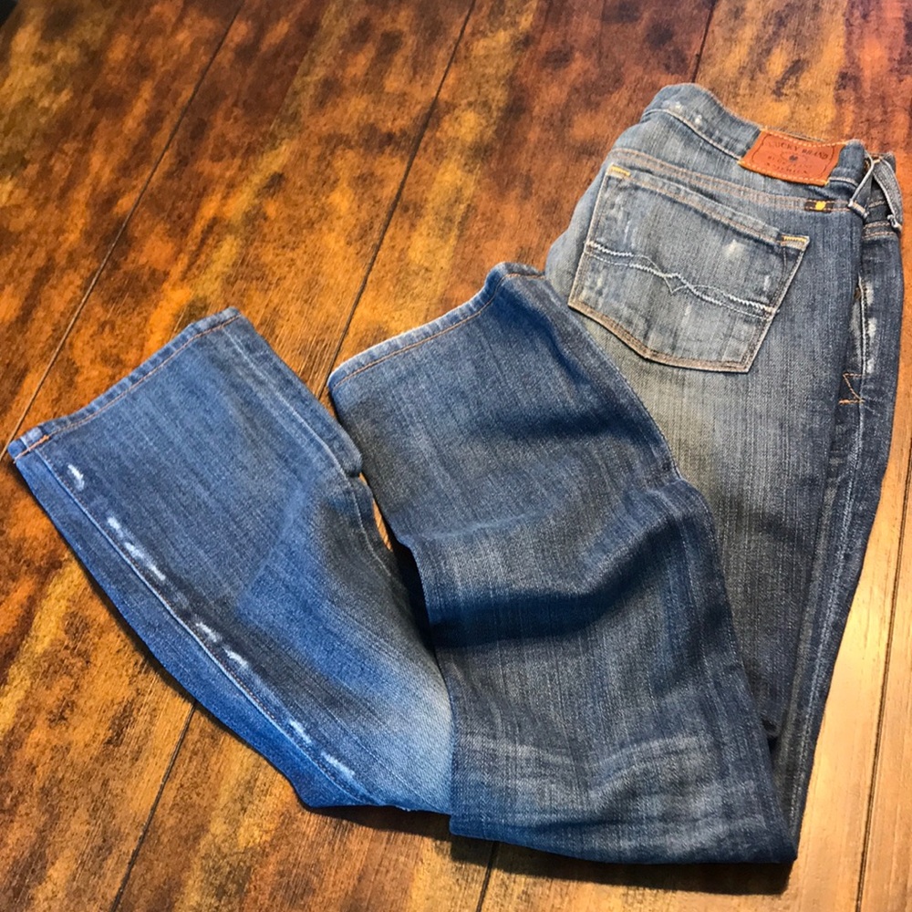 Women’s Low Rise Straight Leg Jeans